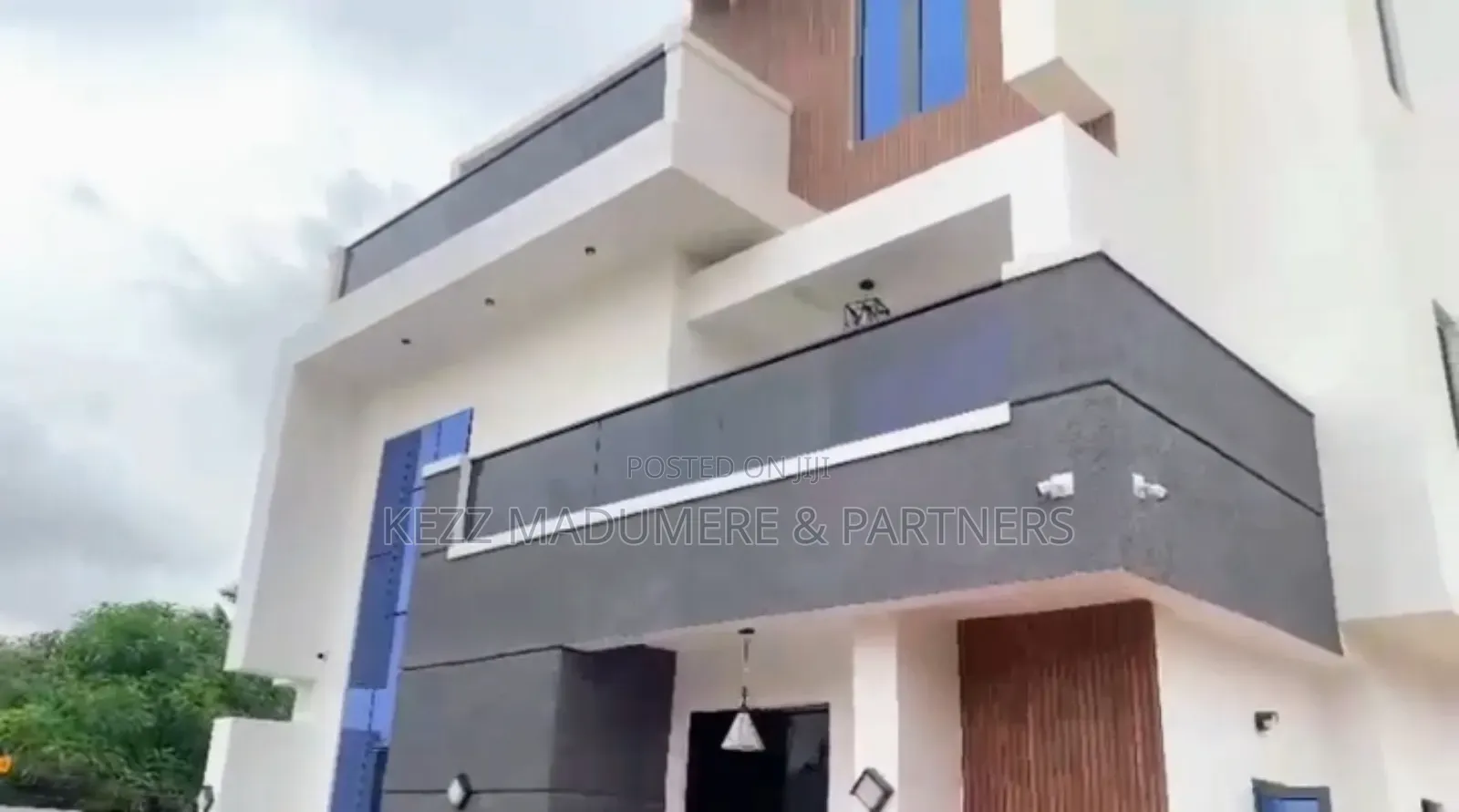 6bdrm Duplex in Gowon Estate,, Egbeda for sale