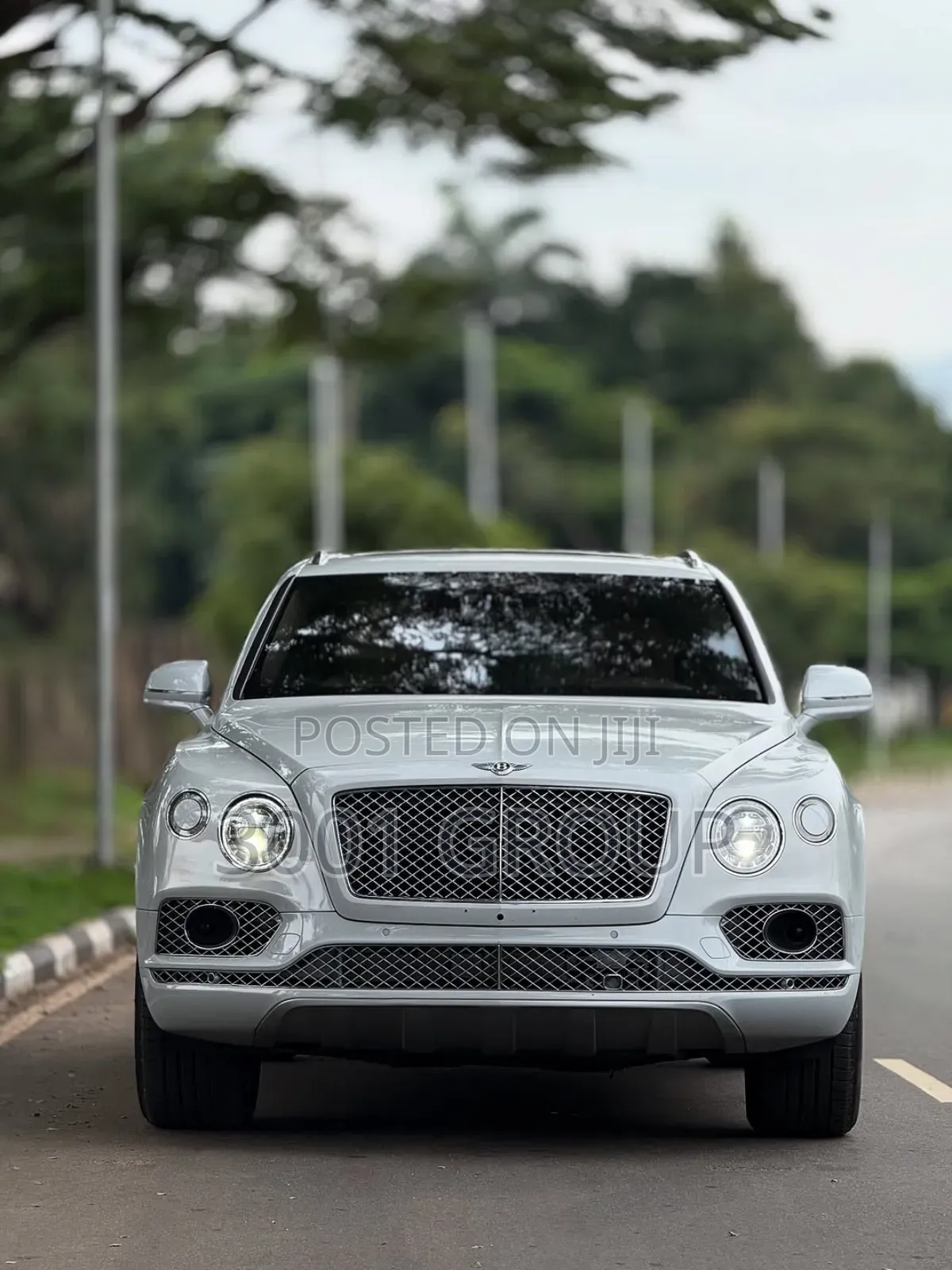 Bentley Bentayga W12 AWD 2017 White
