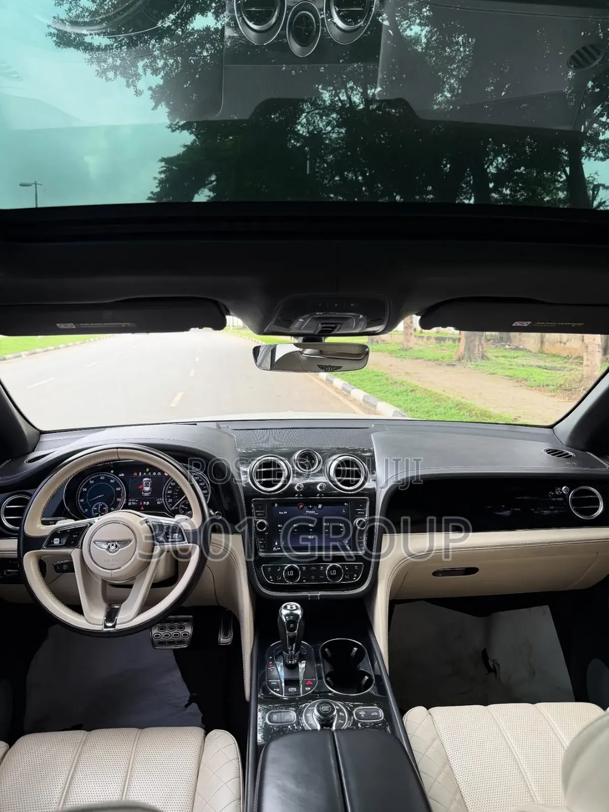 Bentley Bentayga W12 AWD 2017 White