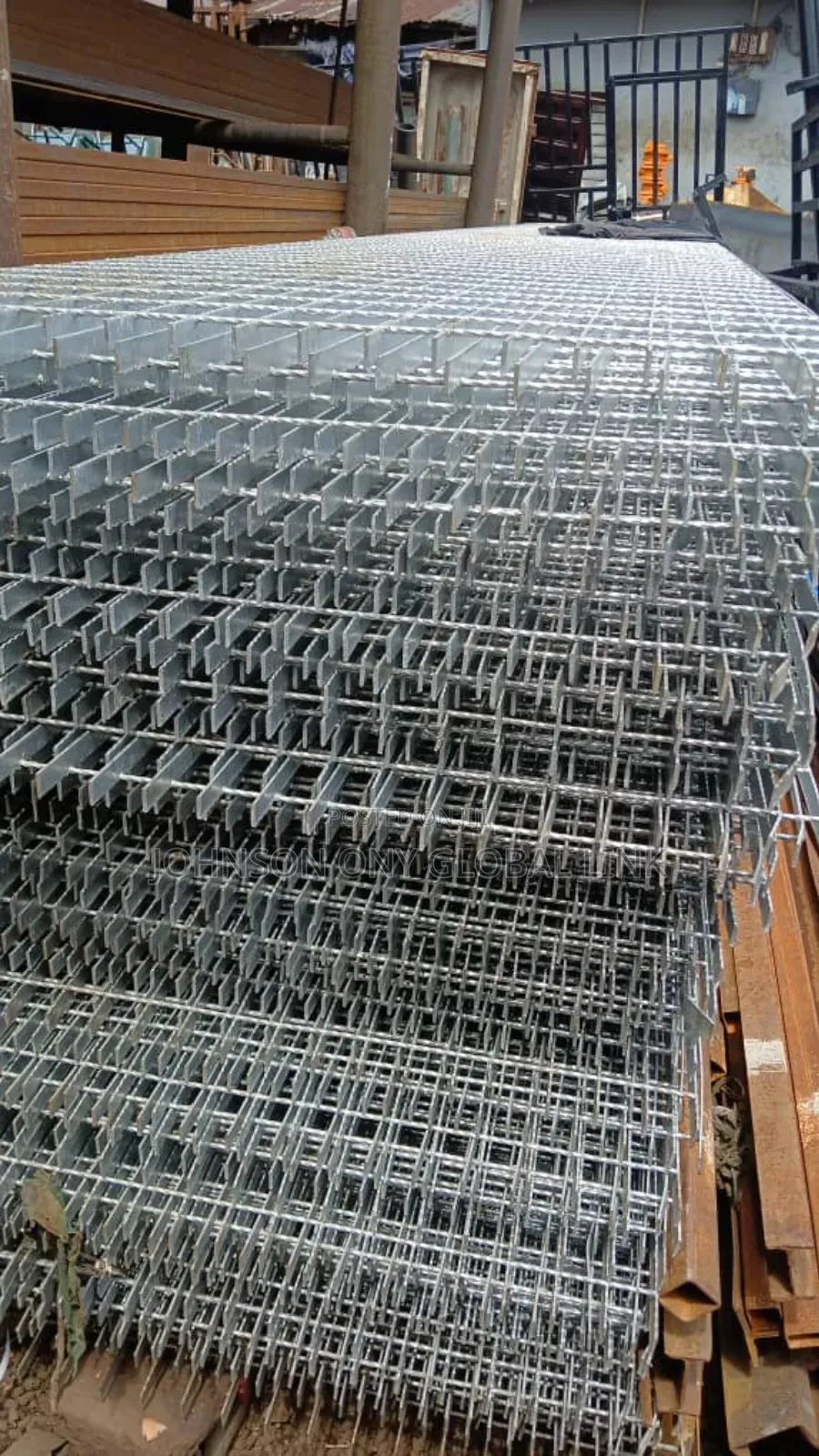 Grating 40mm X 3ft X 19ft and 5mm Thickness