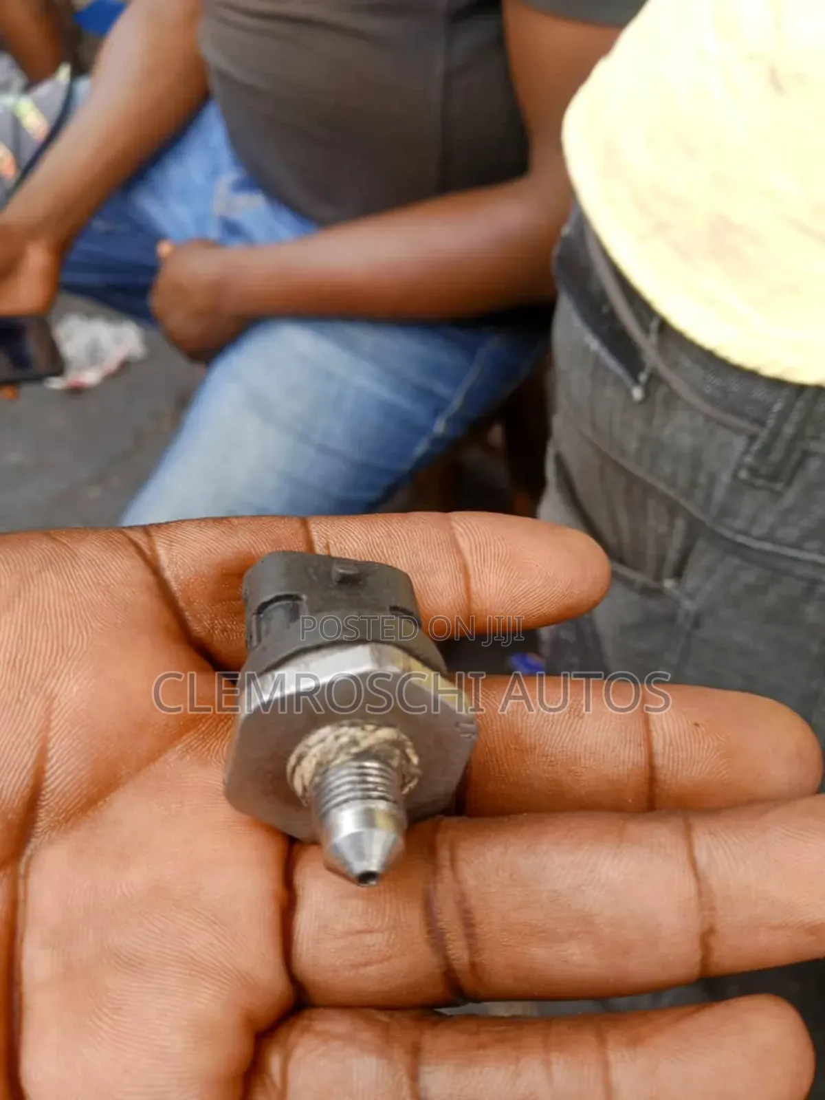 High Quality Certified Fuel Rail Sensor Rolls-Royce BMW V12 Engine