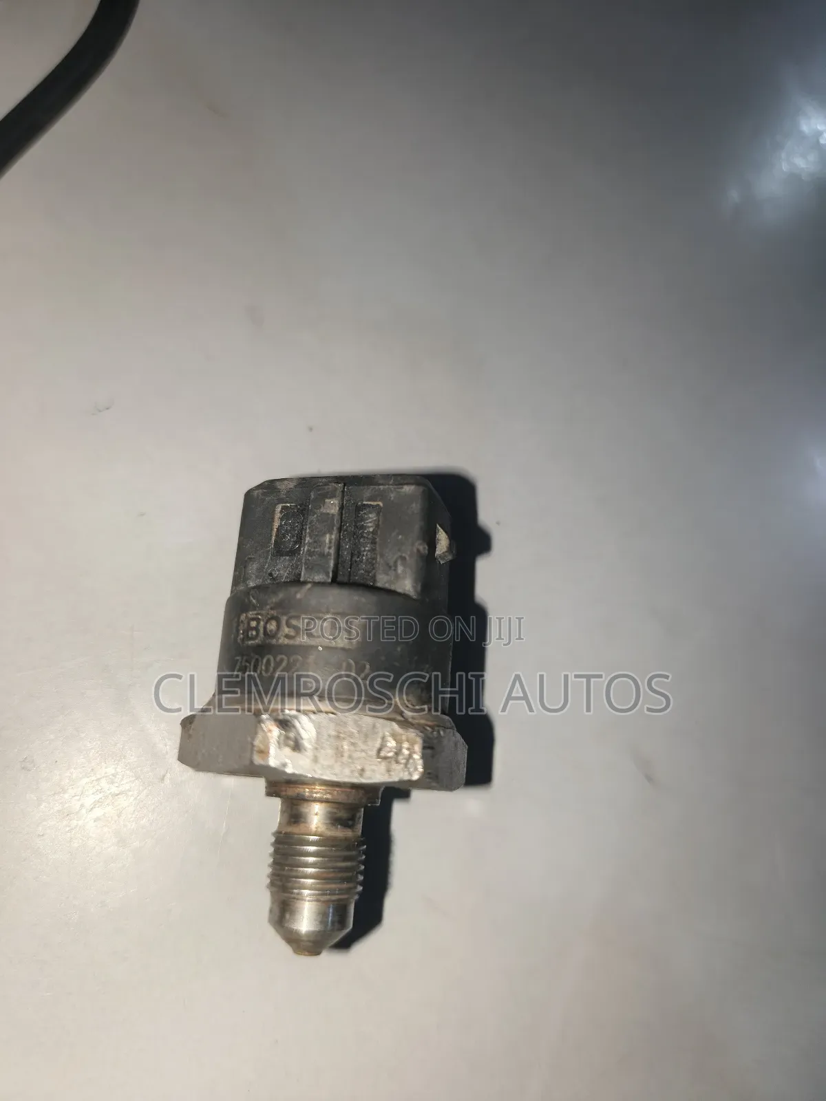 High Quality Certified Fuel Rail Sensor Rolls-Royce BMW V12 Engine