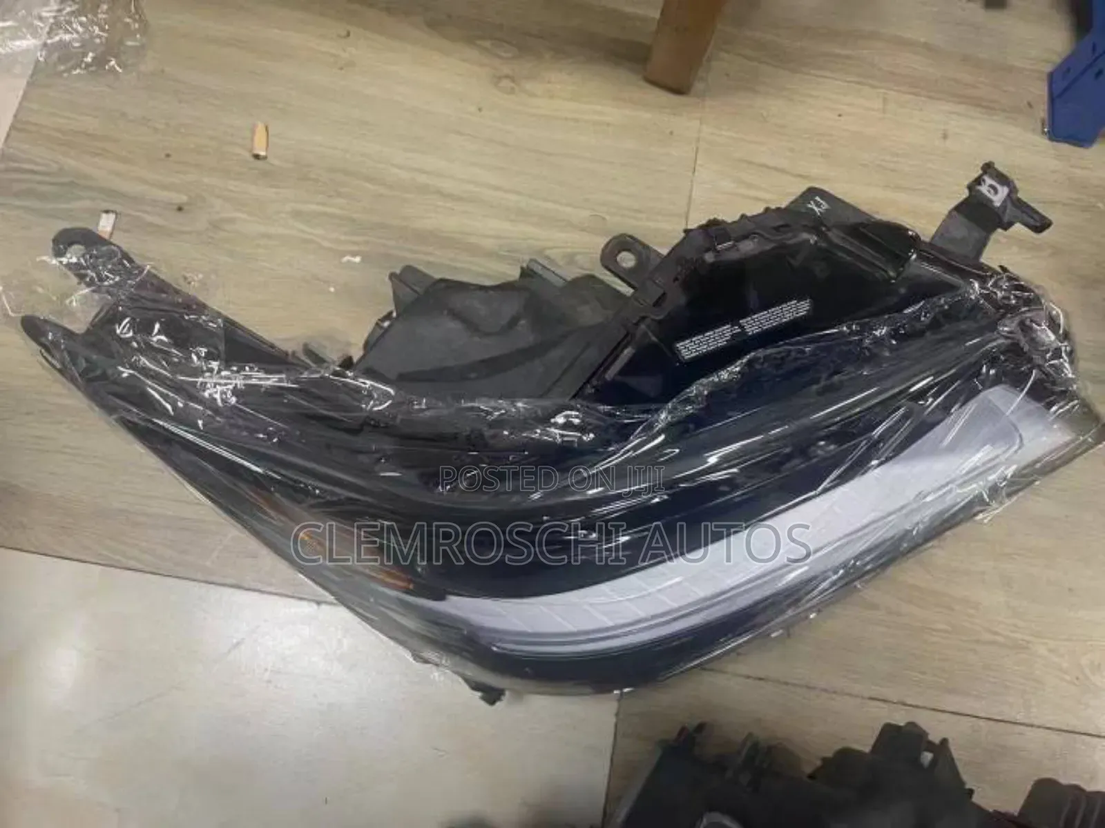 High Quality Certified Brand New Original Non-Upgrade Head Lamp Lx600