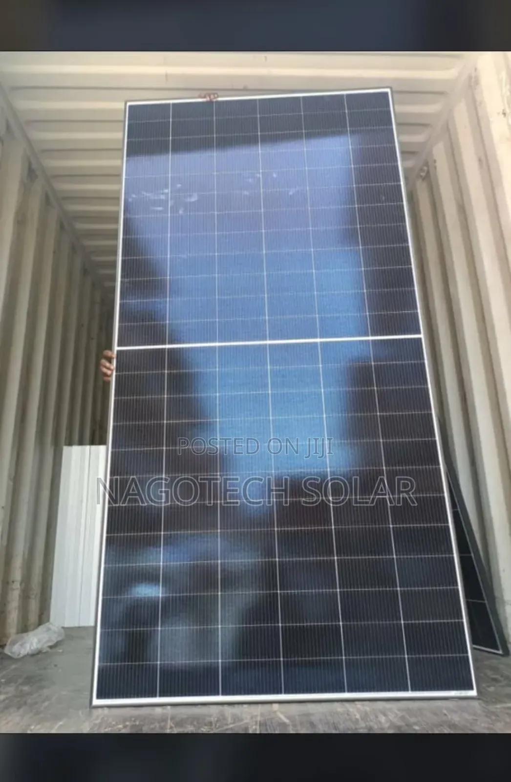 610watts 144 Cell Original Canadian Panel
