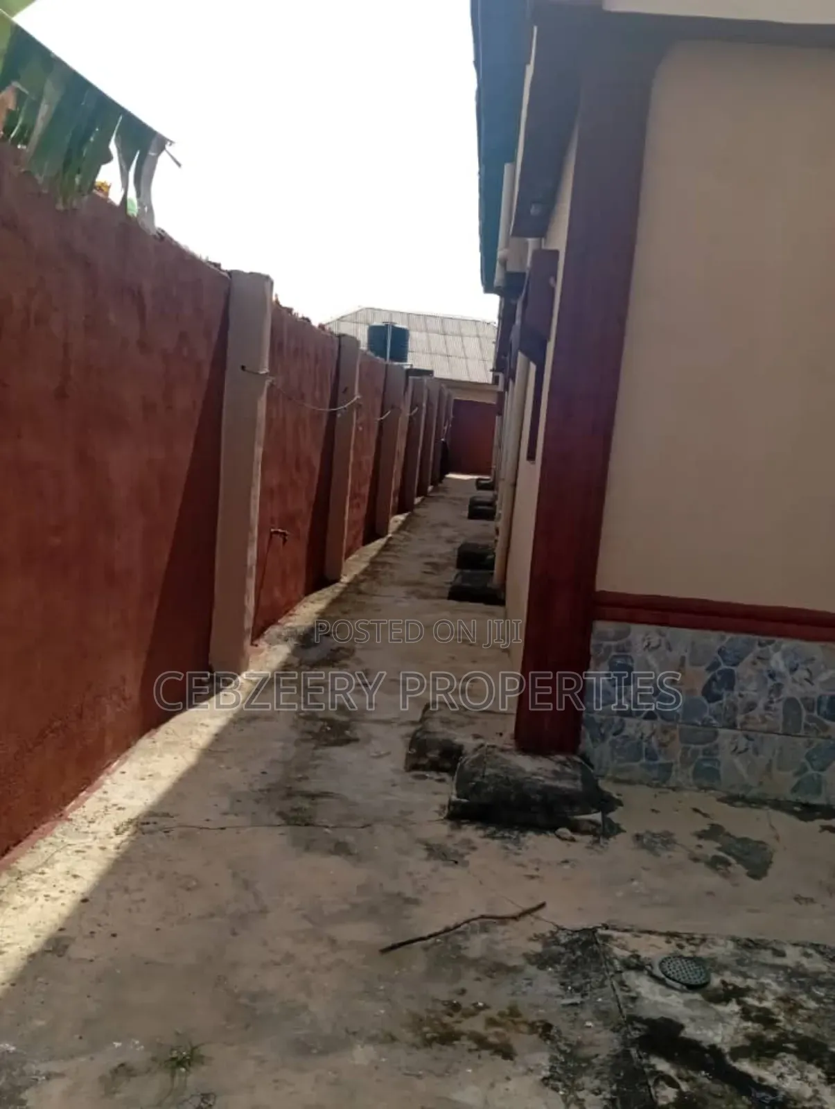 2bdrm Block of Flats in Isheri North for sale