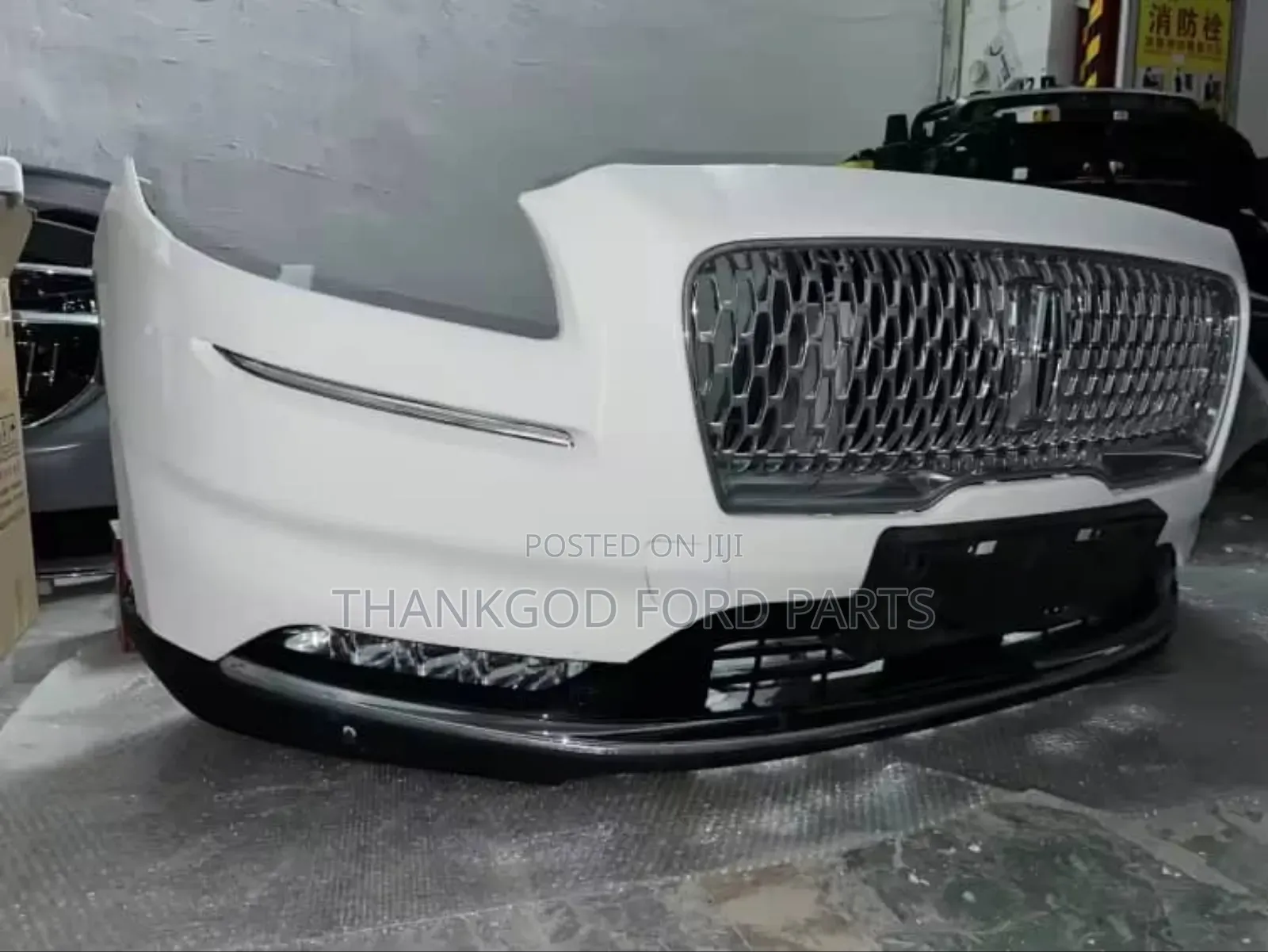 Front Bumper Lincoln Nautilus