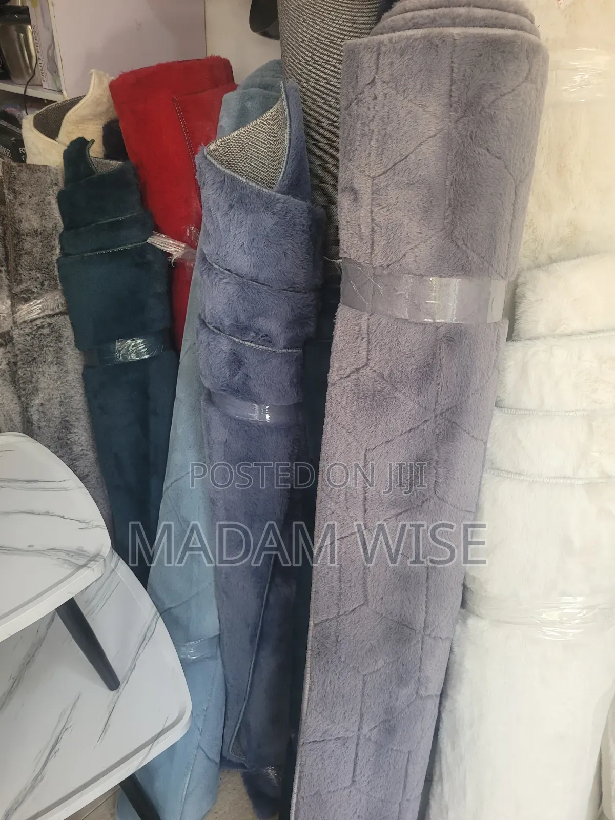 High Quality Rugs ( Luxury Home Decor)