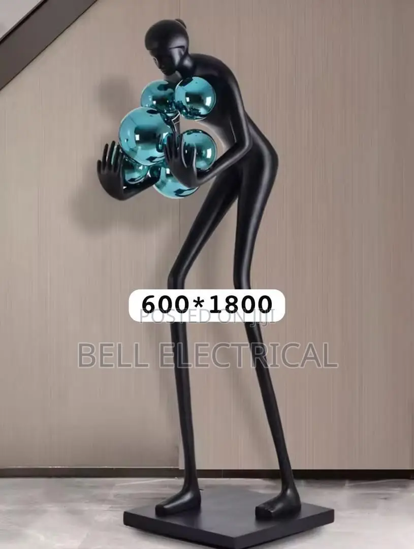 Humanoid Ball Villa Hotel Lobby Decorative Sculpture
