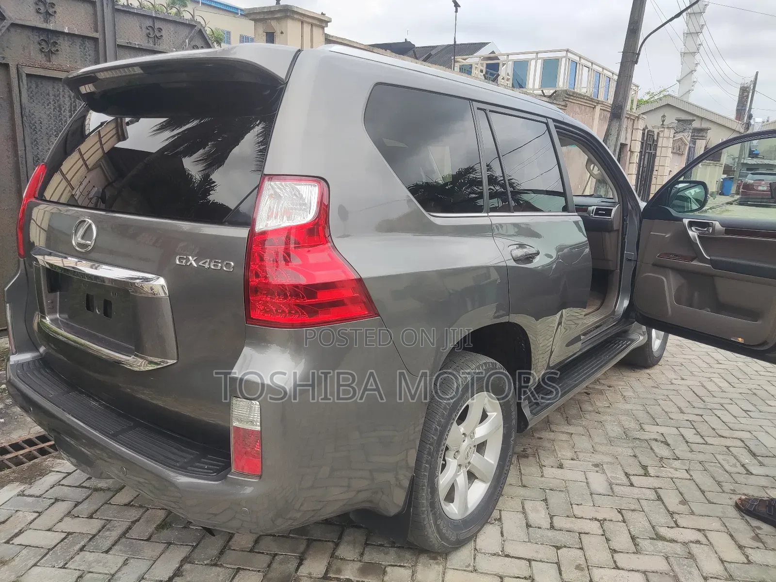 Lexus GX 460 Premium 2013 Gray