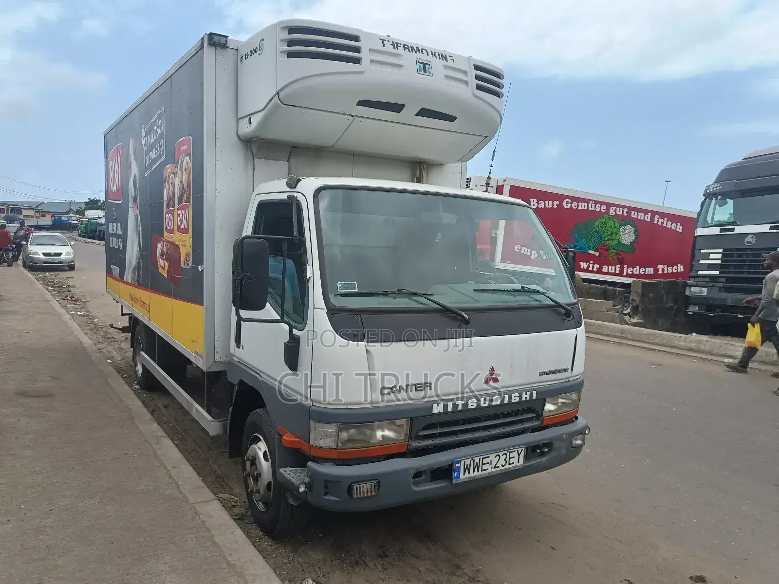 Mitsubishi Canter Refrigerator Truck With 7 Horsepower Cooling System