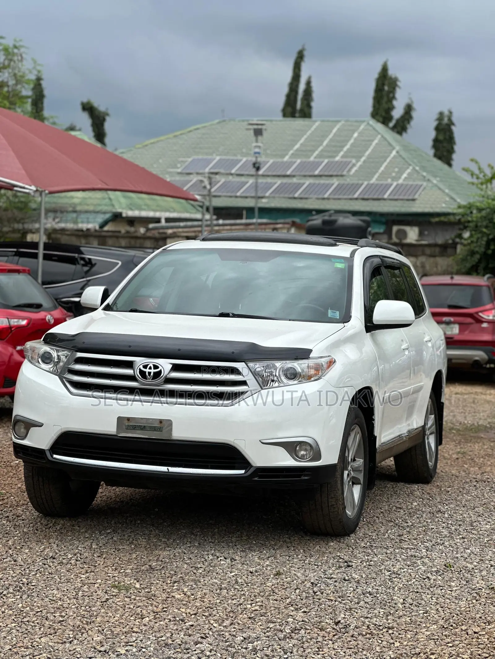 Toyota Highlander Plus 3.5L 4WD 2013 White