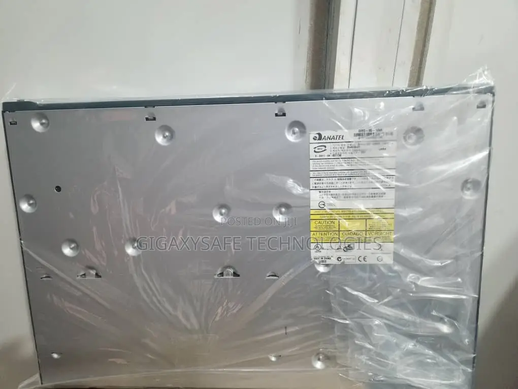 Cisco Catalyst Ws-C3560-24ps-S Smi 24-Port 10/100base-Tx Poe Switch