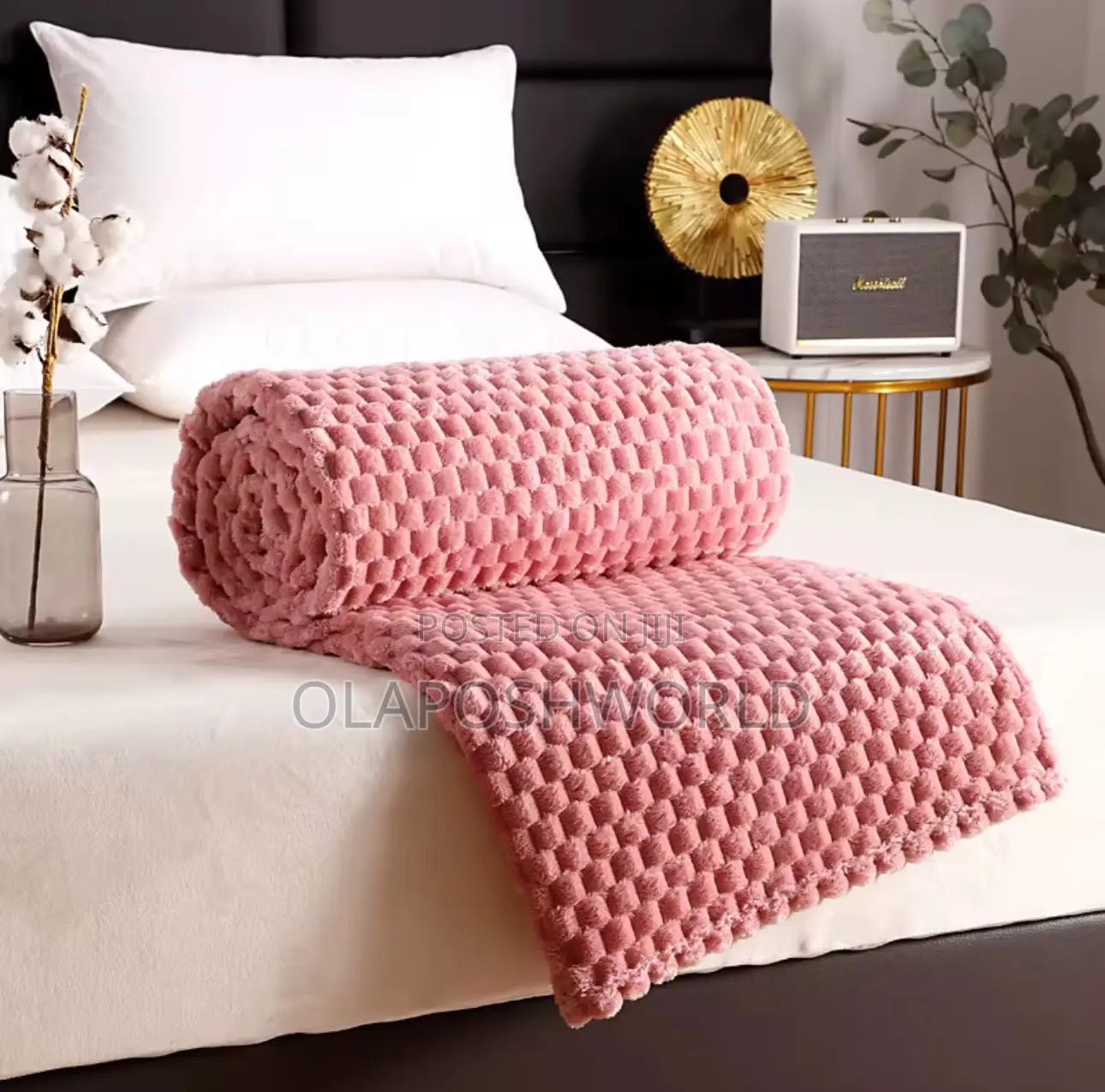 Pink Cozyloom Sofa Blanket
