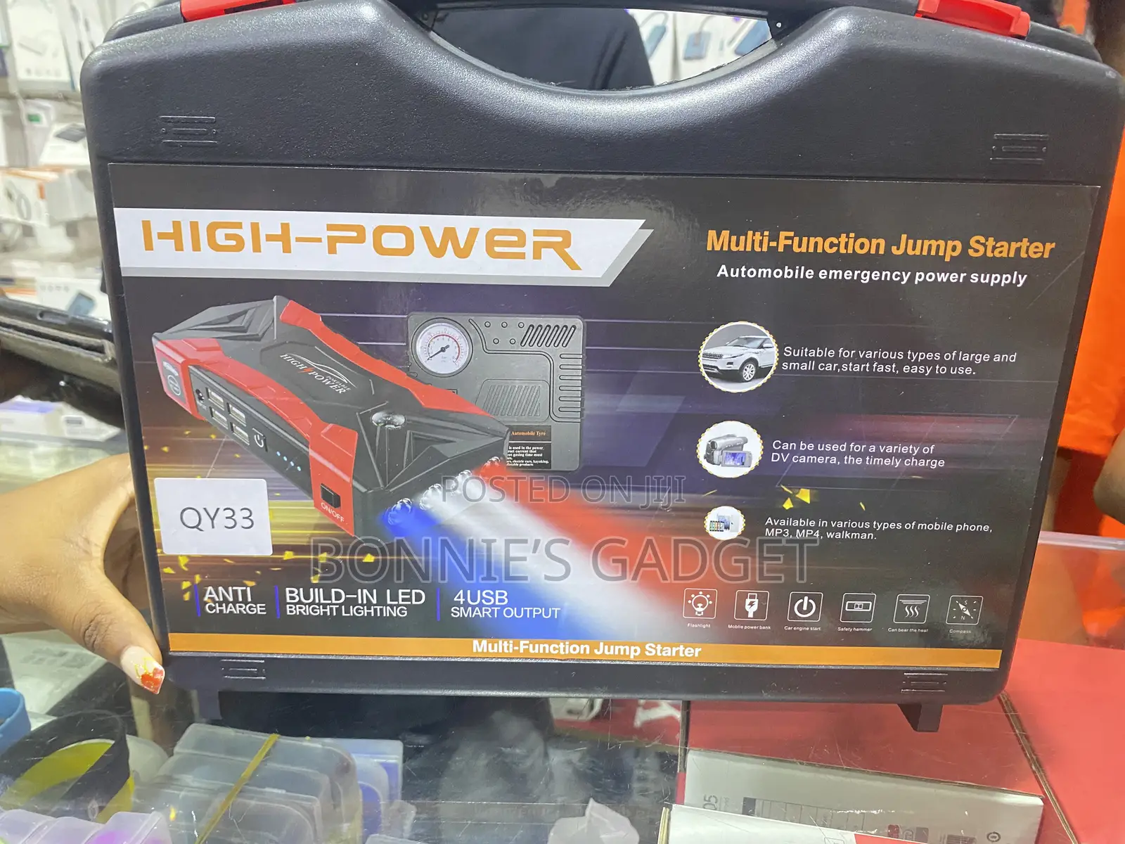 Qy33 High-Power Multi-Function Jump Starte