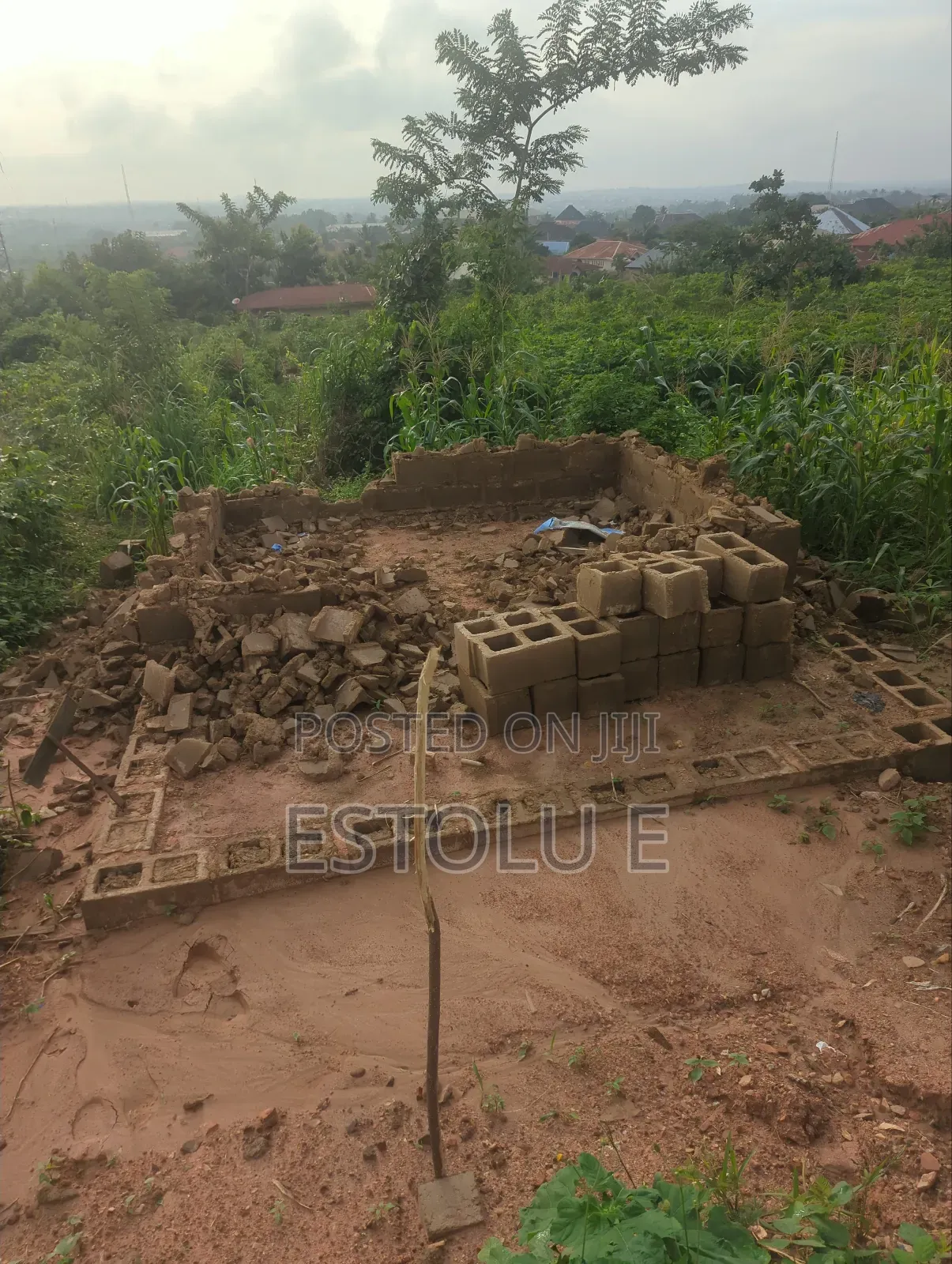 A Plot of Land at Powerline