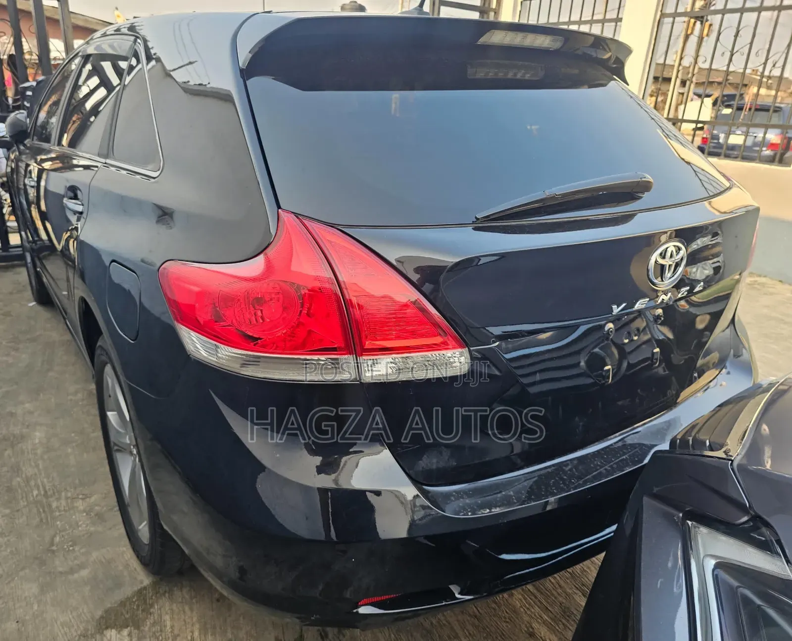 Toyota Venza AWD 2010 Black
