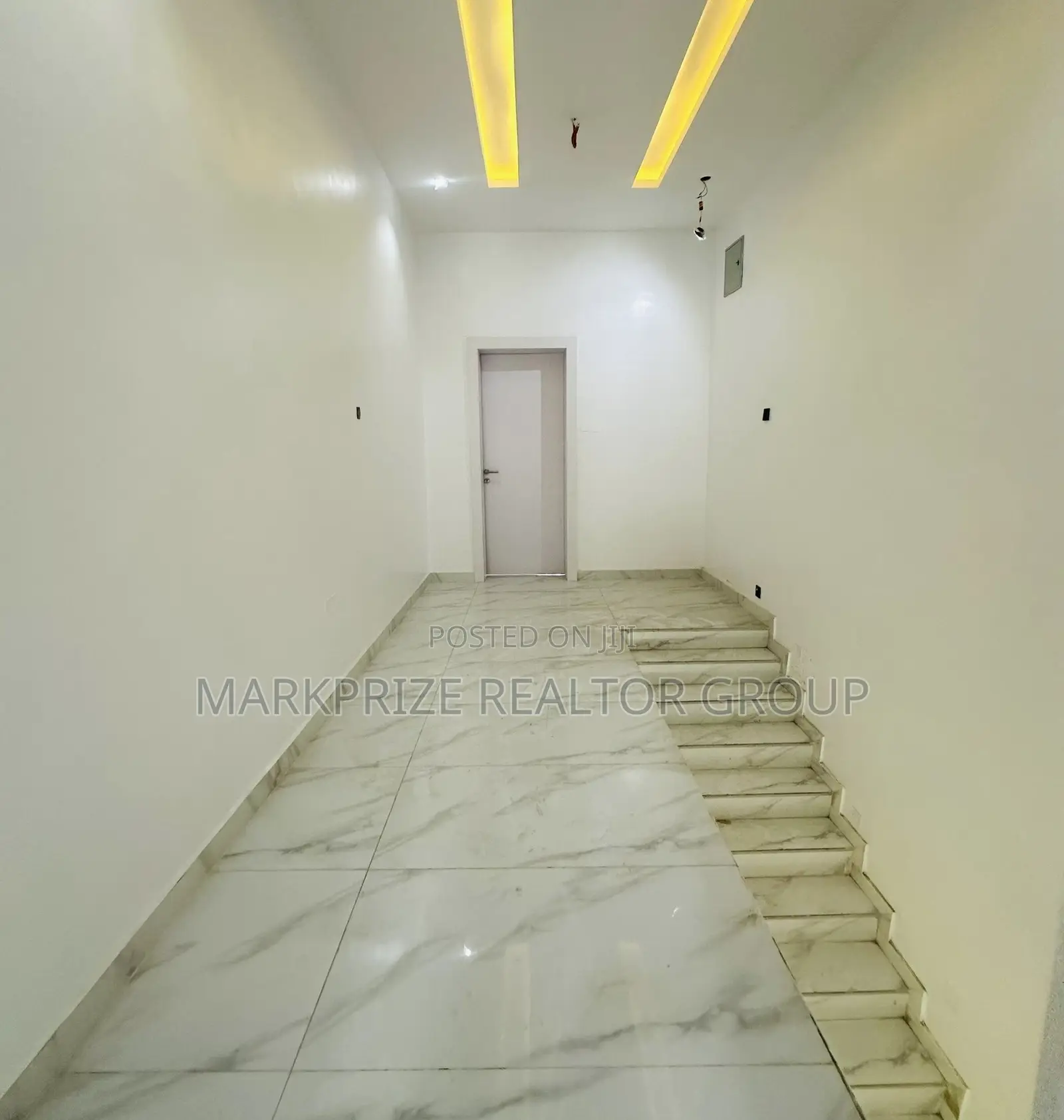 4bdrm Duplex in Ikeja Gra Lagos for sale