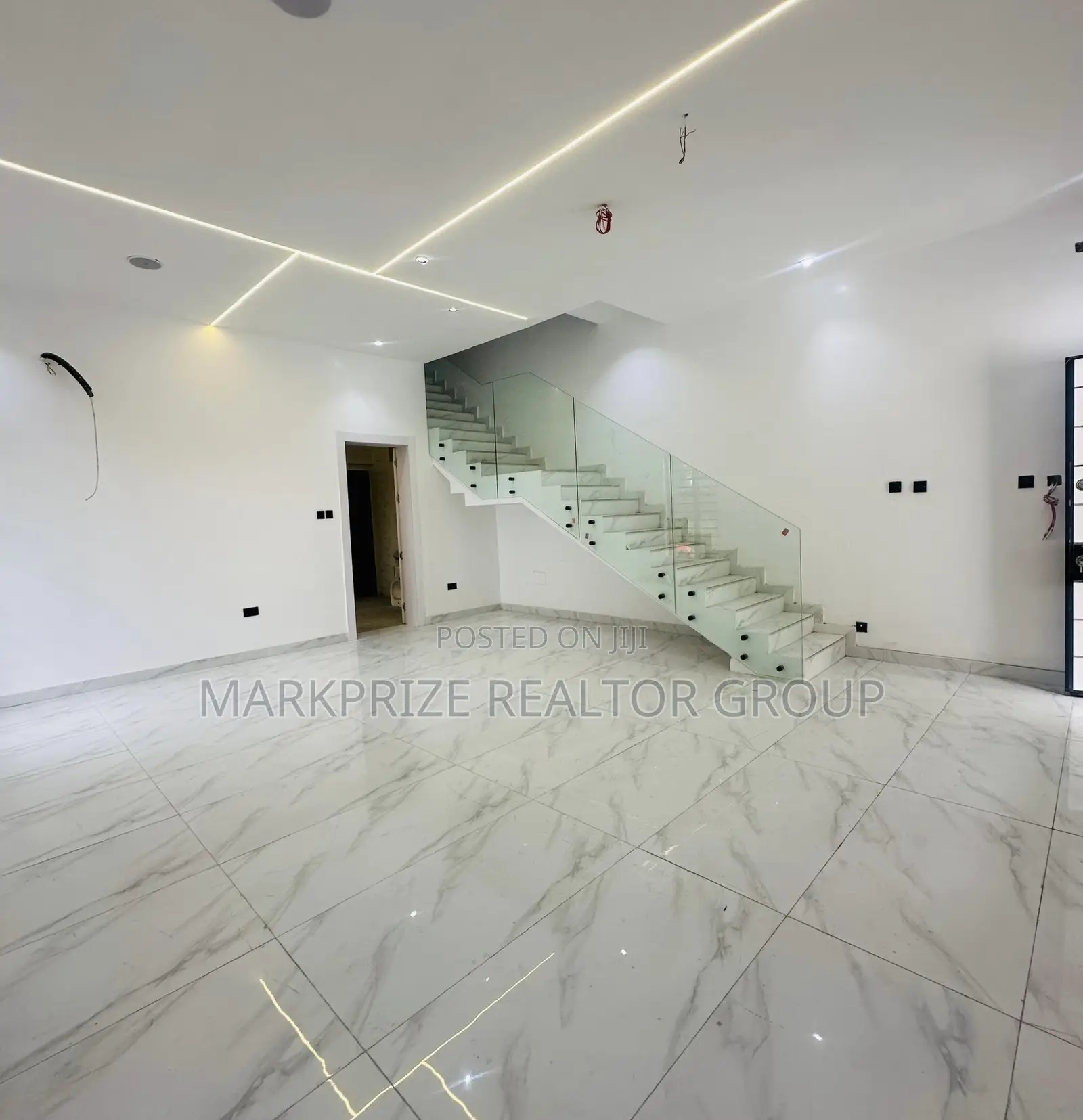 4bdrm Duplex in Ikeja Gra Lagos for sale