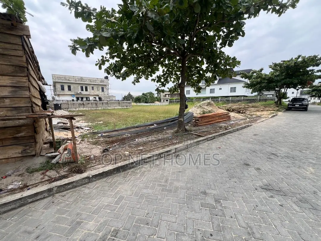 492sqm of Dry Land, Sand Filled Serviced Plot.