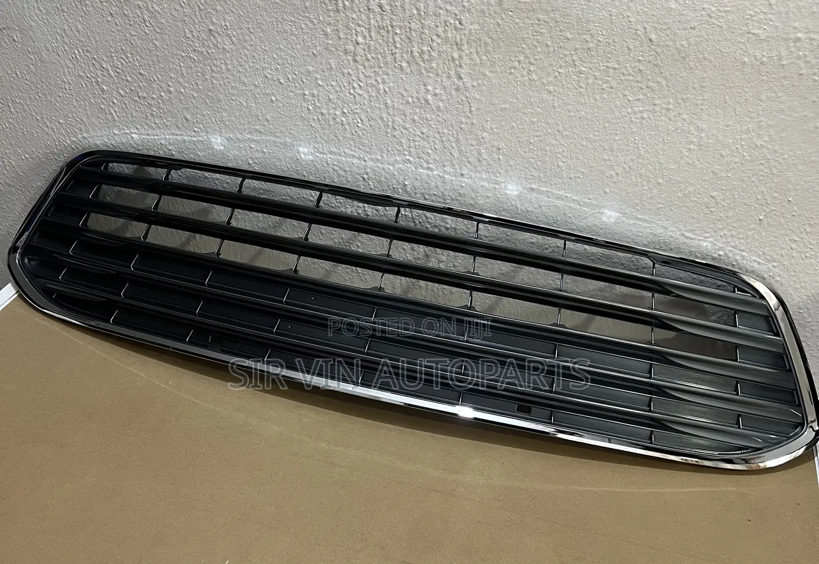 Toyota Avalon 2014 Down Grill