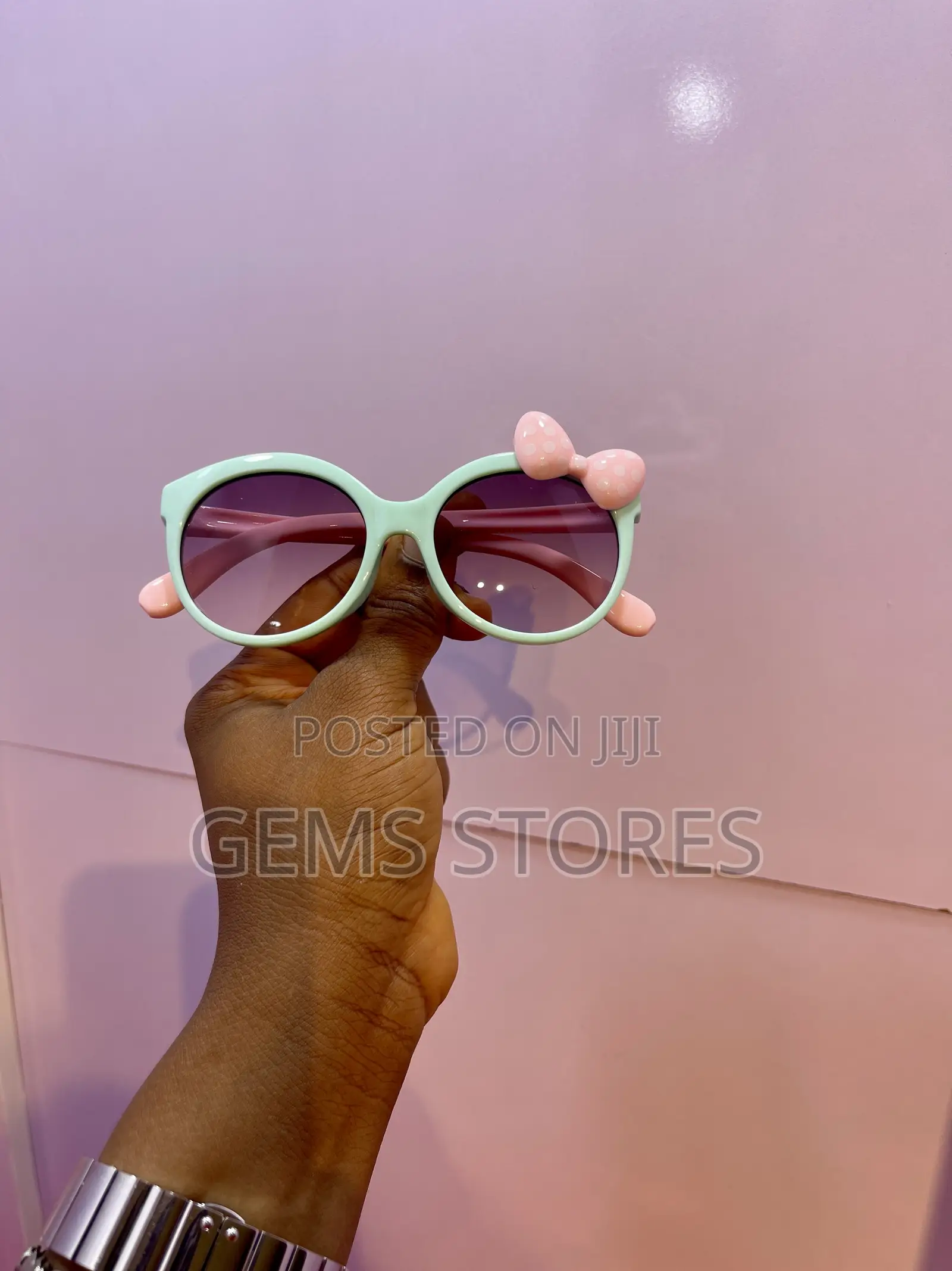 Cute Stylish Kids' Sunglasses With Bow Accents - Multiple Colors!