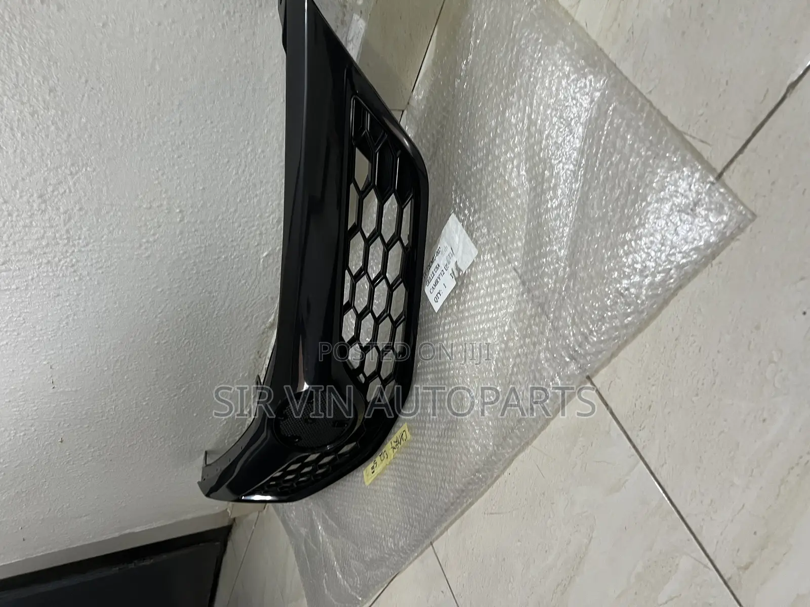 Toyota Camry 2012 Front Grill (Se)