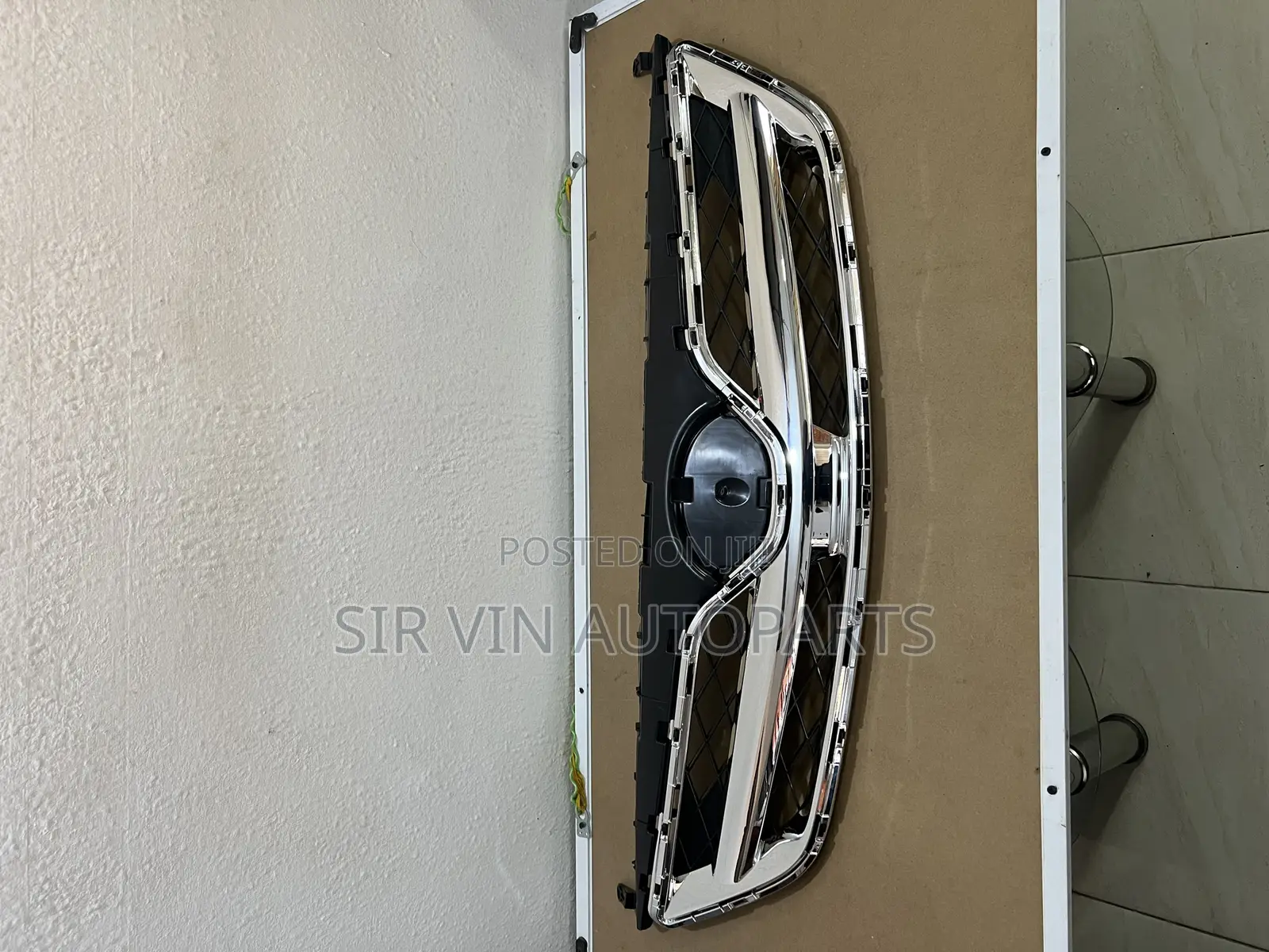Toyota Corolla 2010 Front Grill (Shiny)