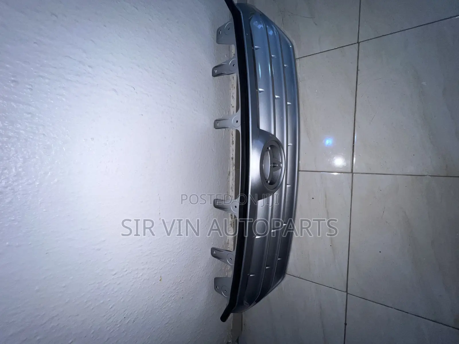 Toyota Highlander 2012 Front Grill
