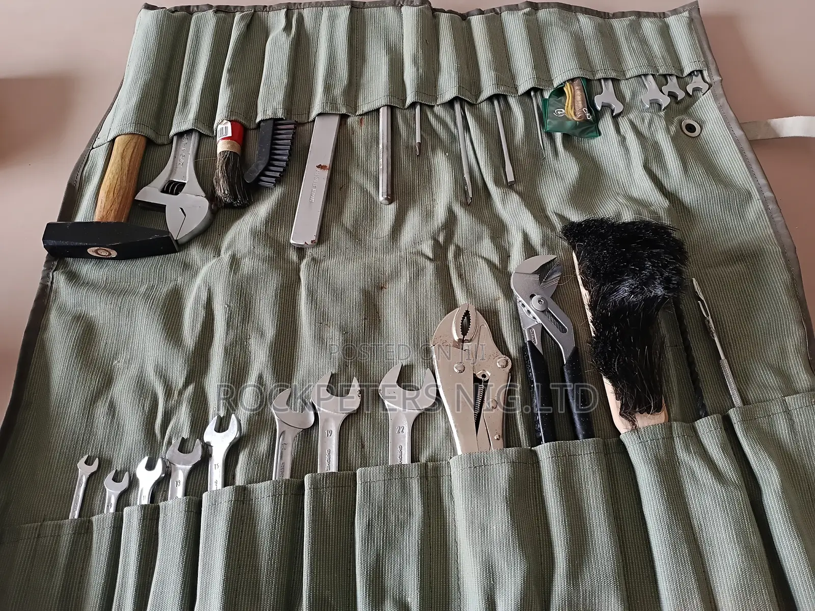 28pc Military Tools Repair Kit Set