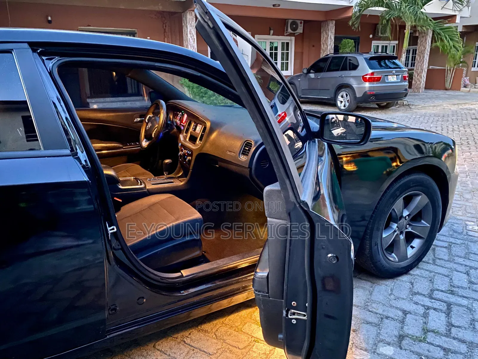 Dodge Charger 2012 Black