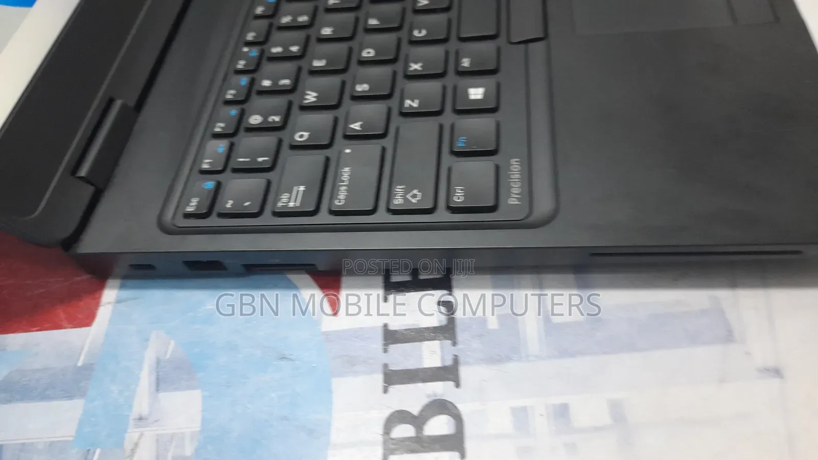 Laptop Dell Precision 15 3520 16GB Intel Core I7 SSD 256GB