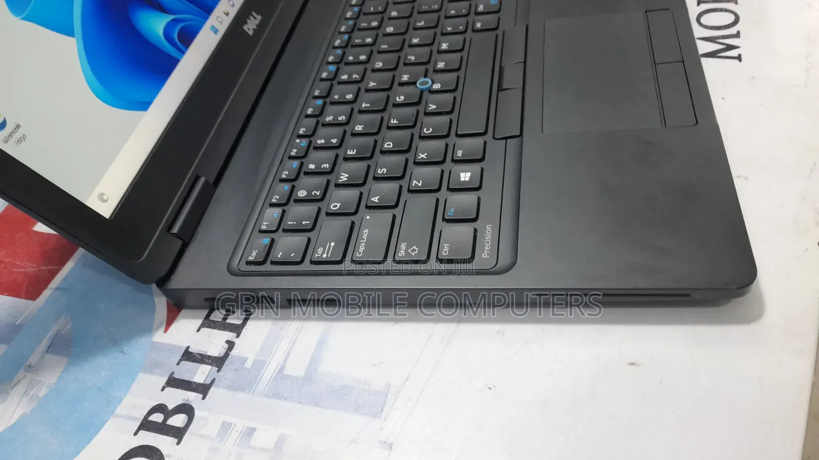 Laptop Dell Precision 15 3520 16GB Intel Core I7 SSD 256GB