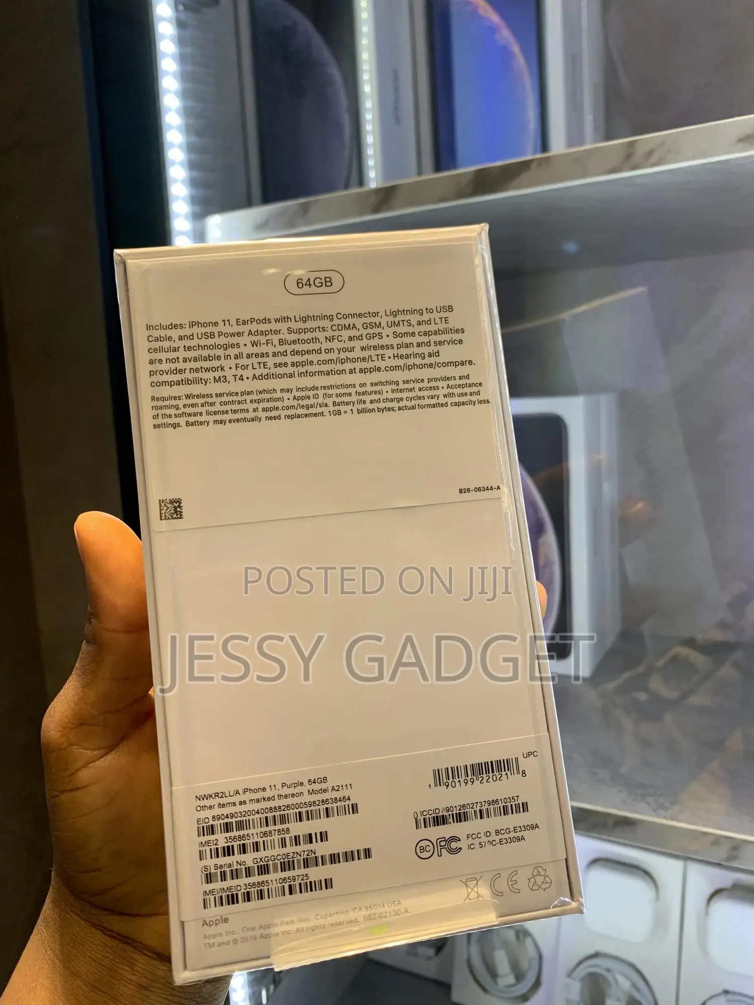 New Apple iPhone 11 64 GB Purple