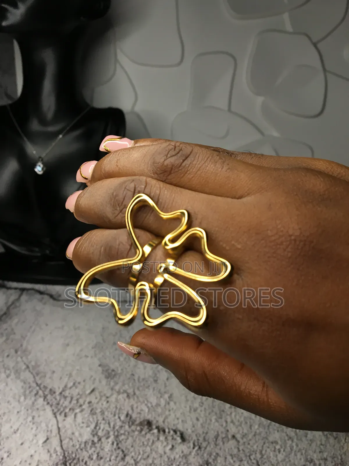 Fashion Ring