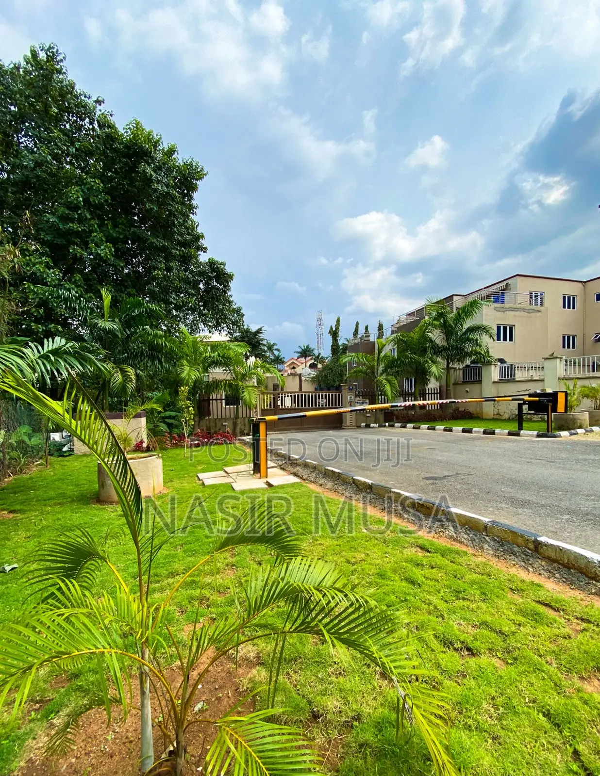 Furnished 20bdrm Apartment in Maitama for sale