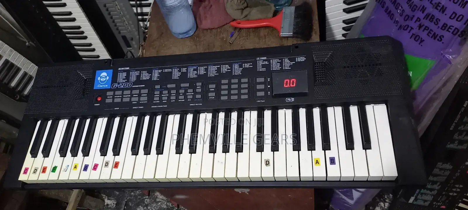 Uk Used G-200 Learners Keyboard.