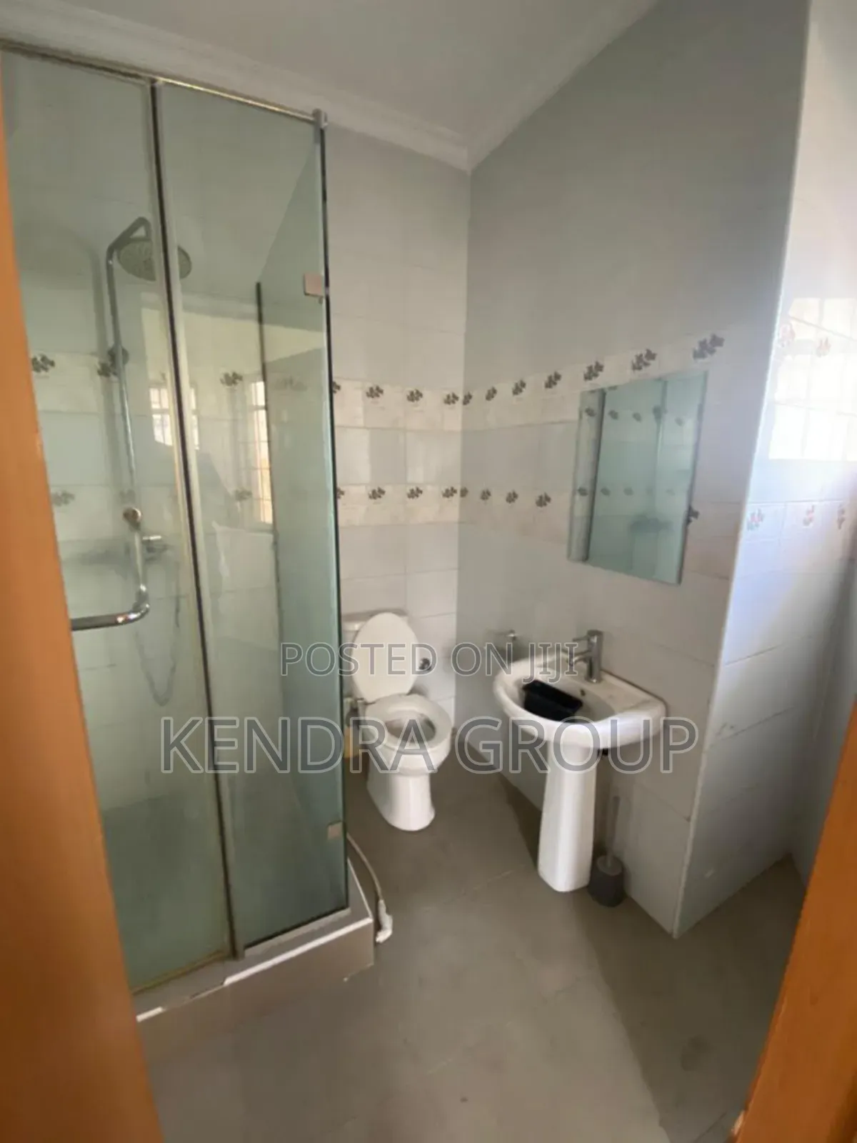 Furnished 2bdrm Block of Flats in Sangotedo for rent