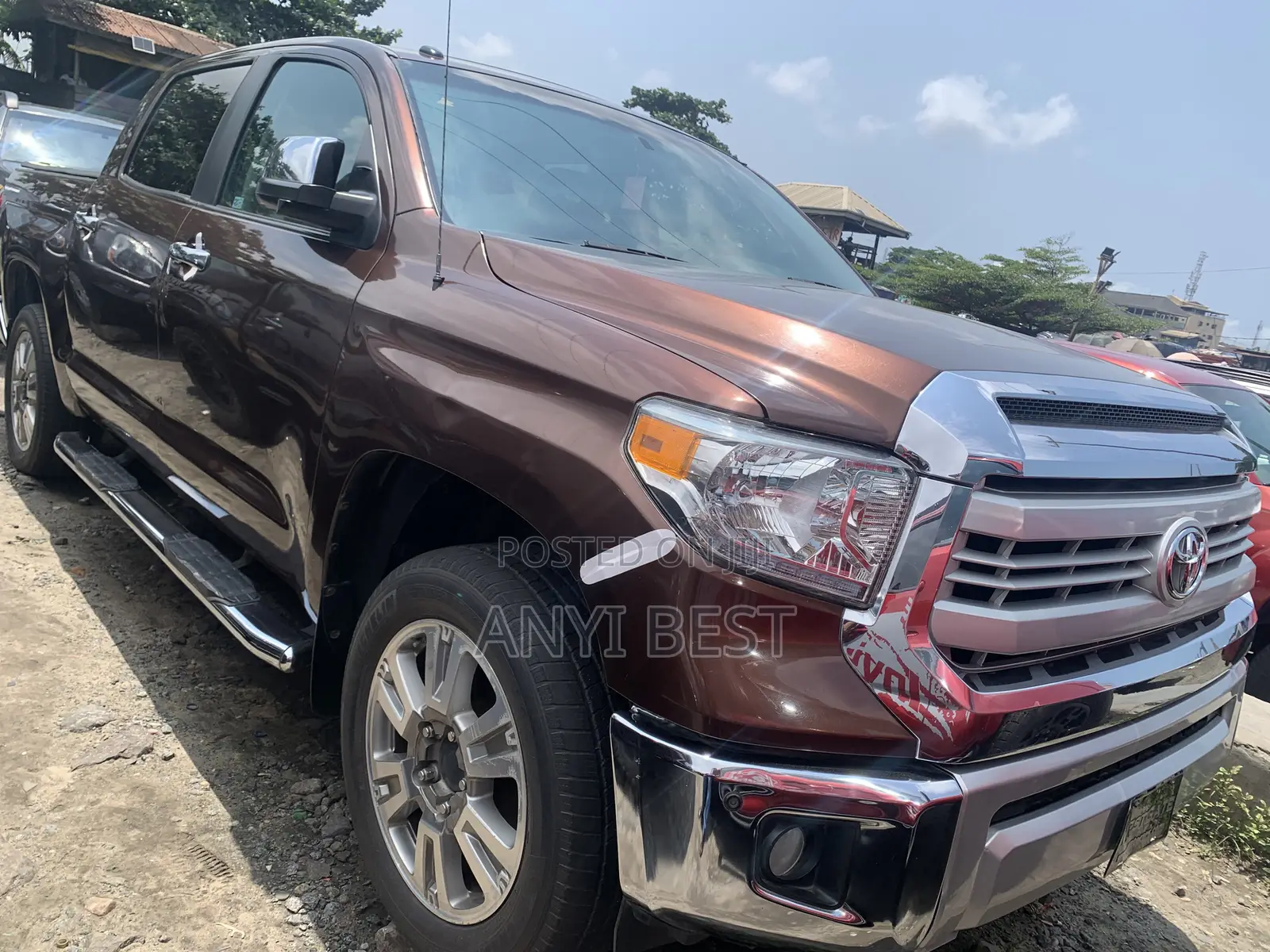 Toyota Tundra 2015 Brown