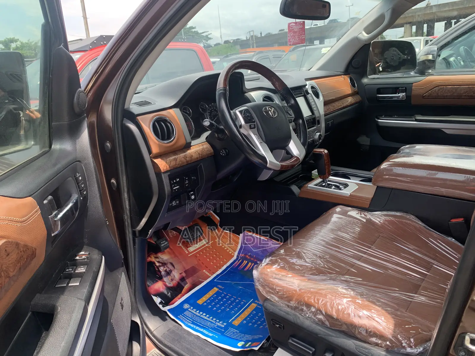 Toyota Tundra 2015 Brown