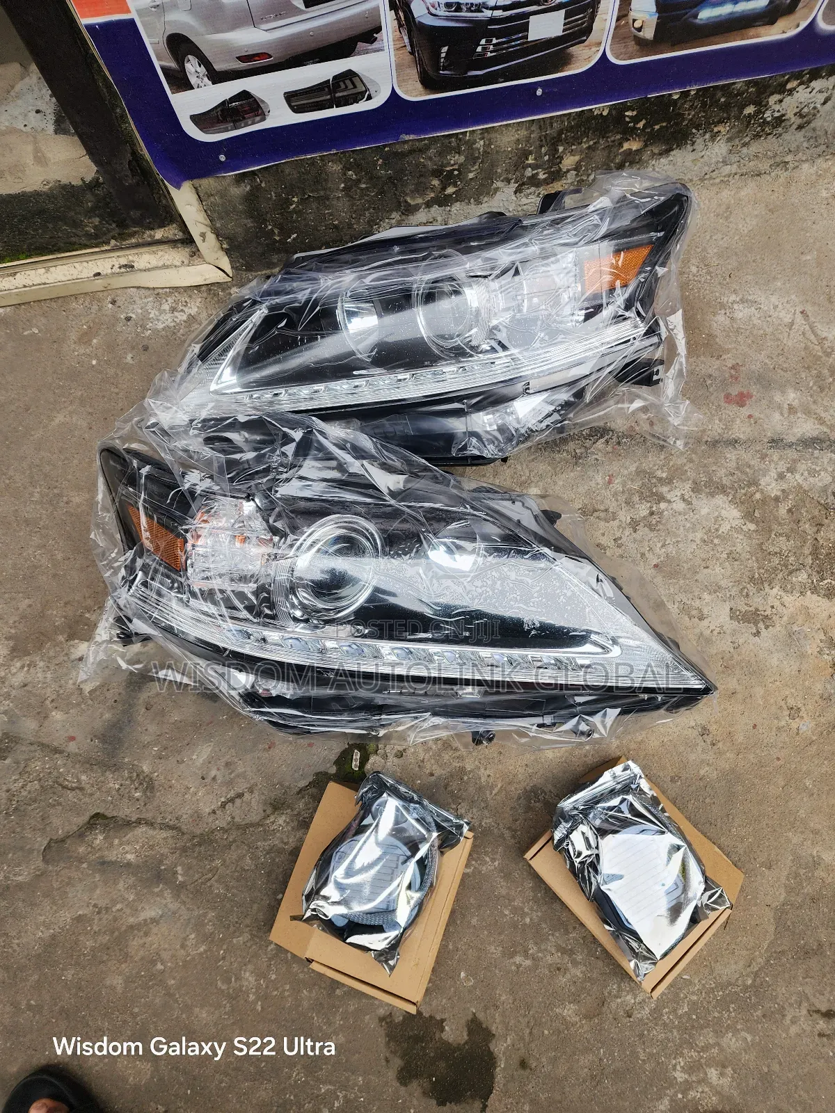 Original Headlights With Chargers For Lexus Rx350 2013-2015 Available