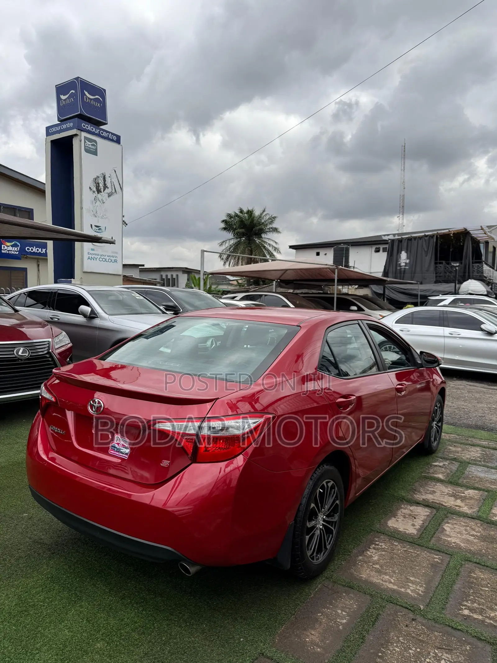 Toyota Corolla S 4dr Sedan (1.8L 4cyl CVT) 2015 Red