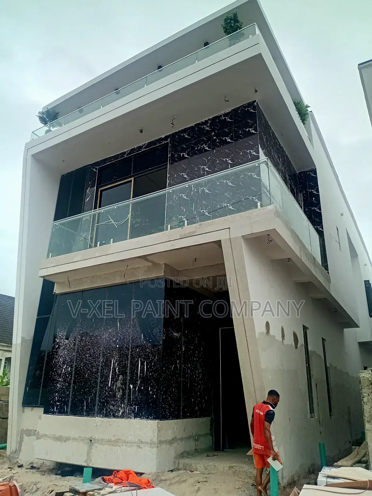 Verified House Painter/ Screeder