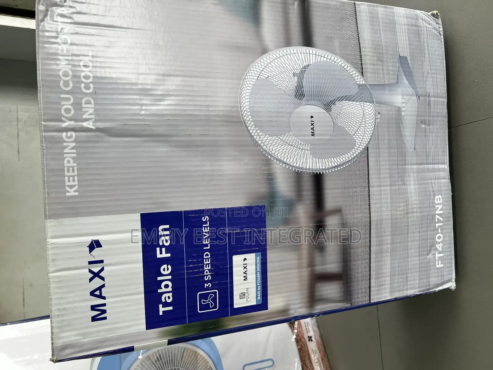This Is a Maxi Table Fan, Model Ft40-17nb.