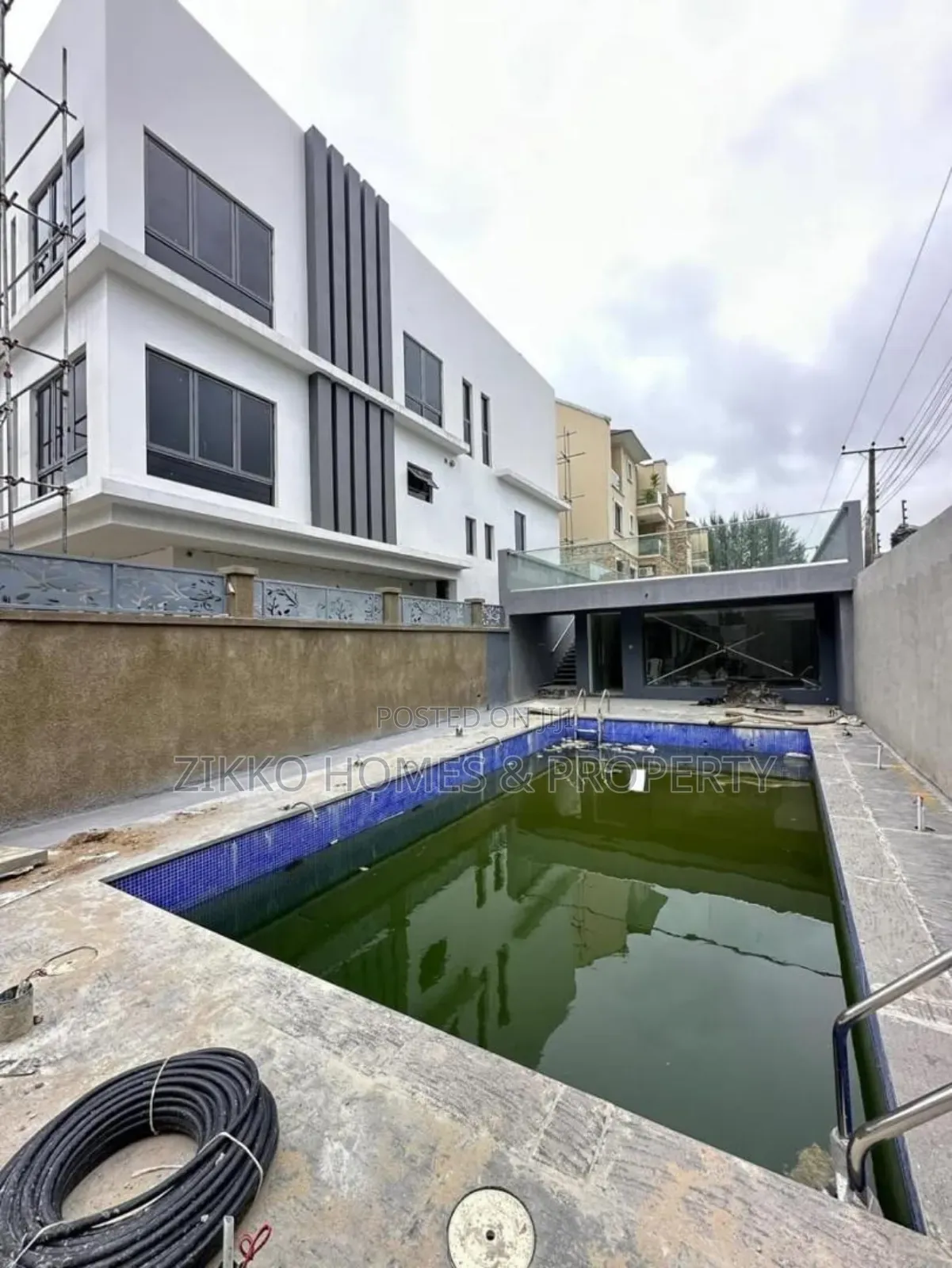 6bdrm Duplex in Ikoyi for sale