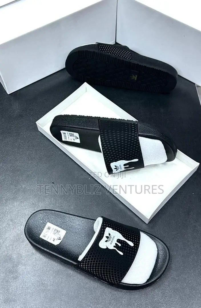 Timeless Design Latest Luxury Fully Boxed Turkish Slides