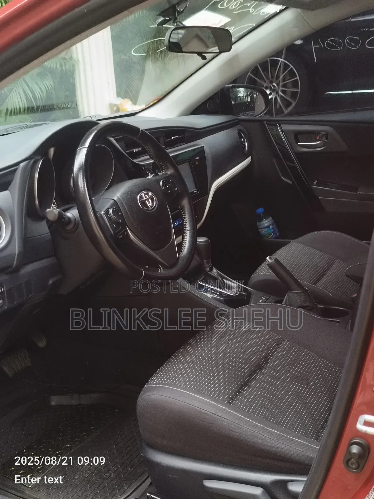 Toyota Corolla 2016 Red