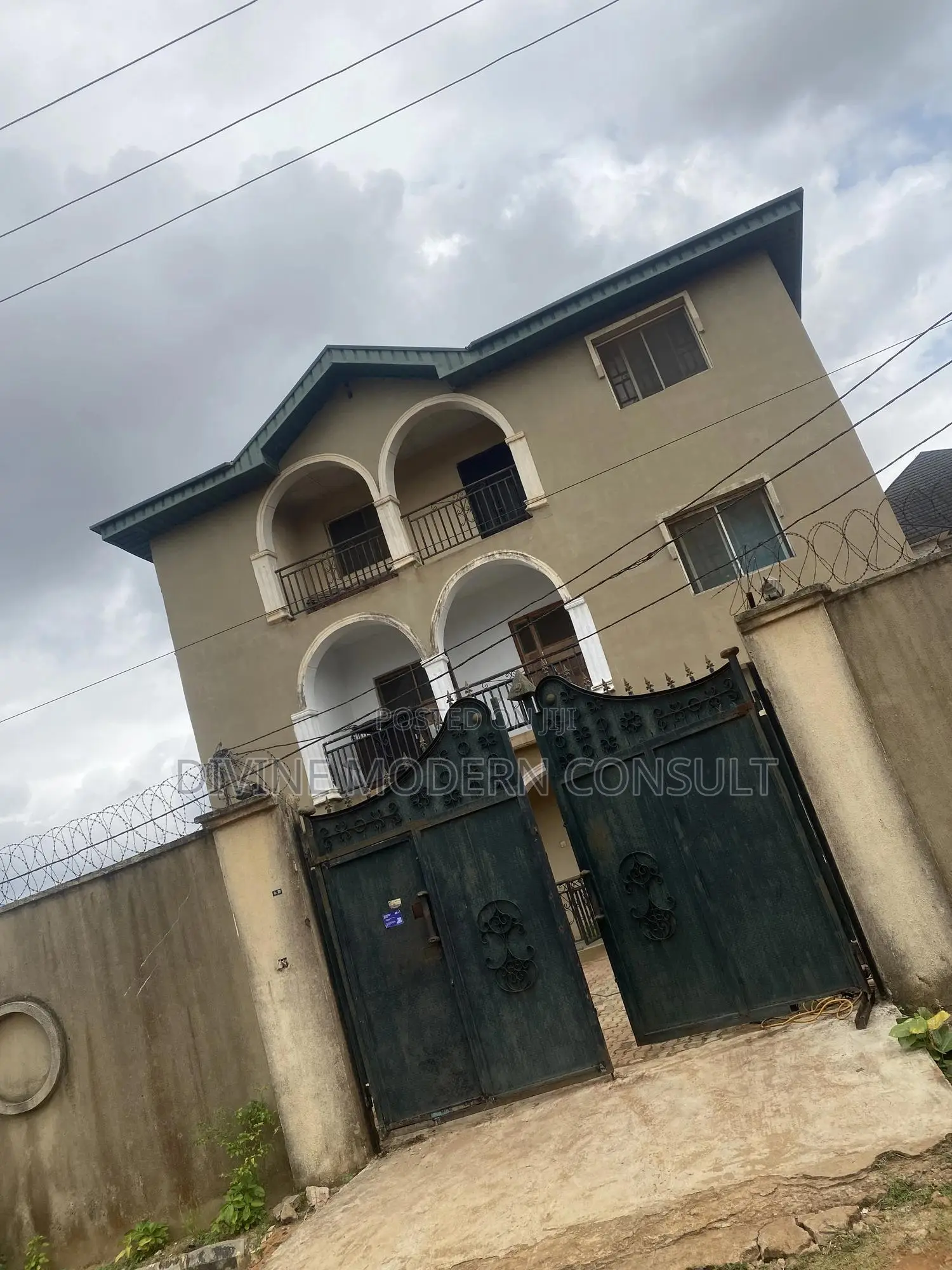3bdrm Block of Flats in Private Estate, Abule Egba for sale