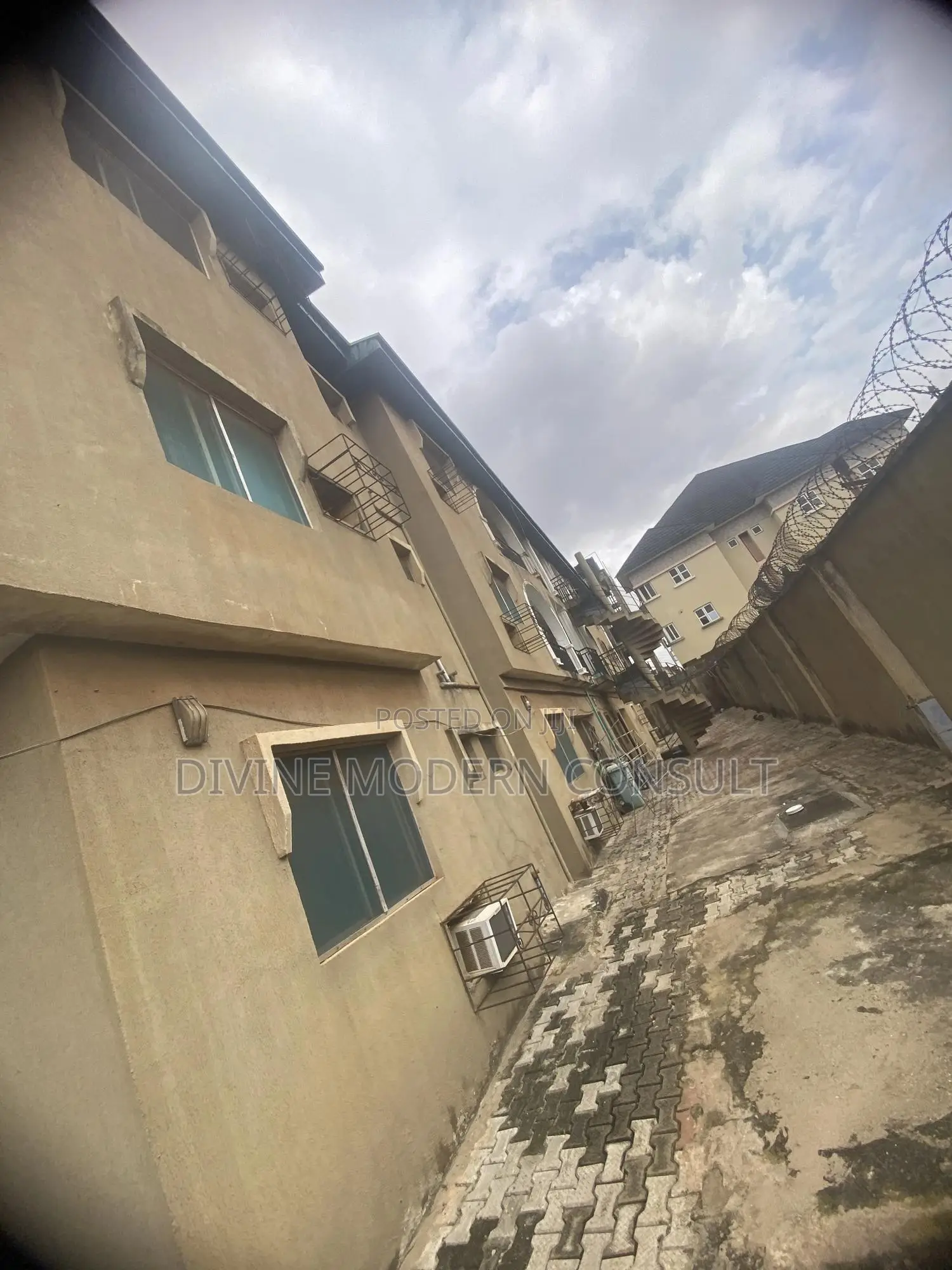 3bdrm Block of Flats in Private Estate, Abule Egba for sale