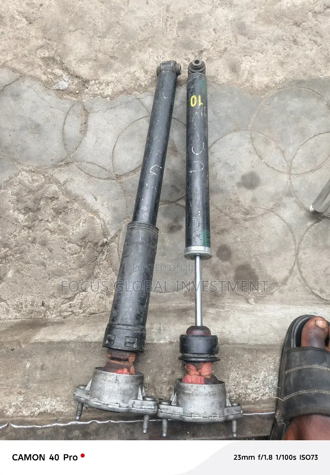 Front Shock and Hub for C300 2010 Model
