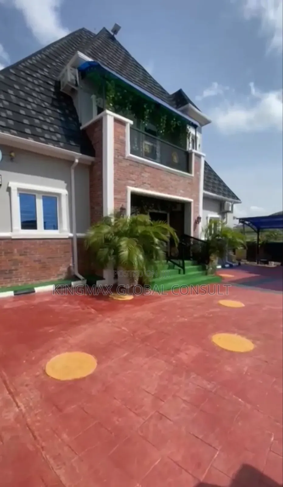 4bdrm Duplex in Lugbe Abuja for sale